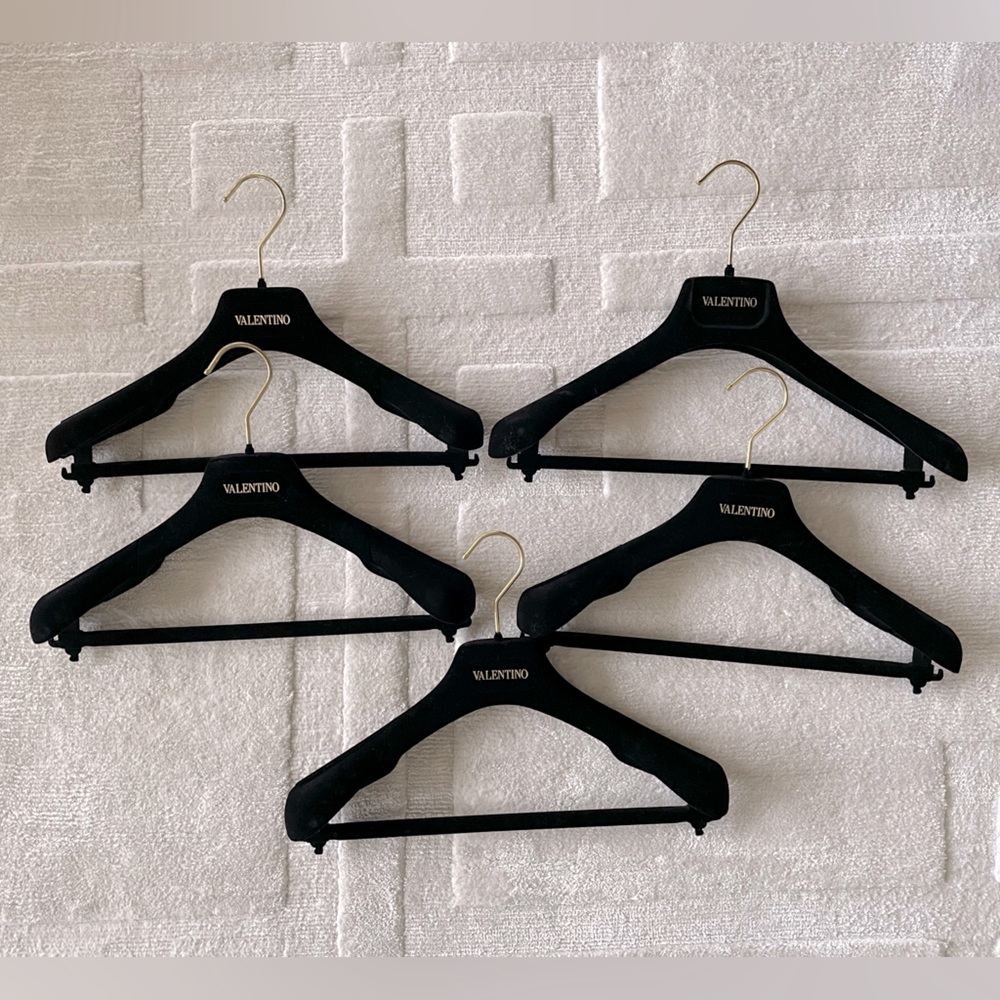 Set of 5 Valentino hangers